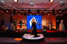 Mélanie FENGARI - MELANIE FENGARI